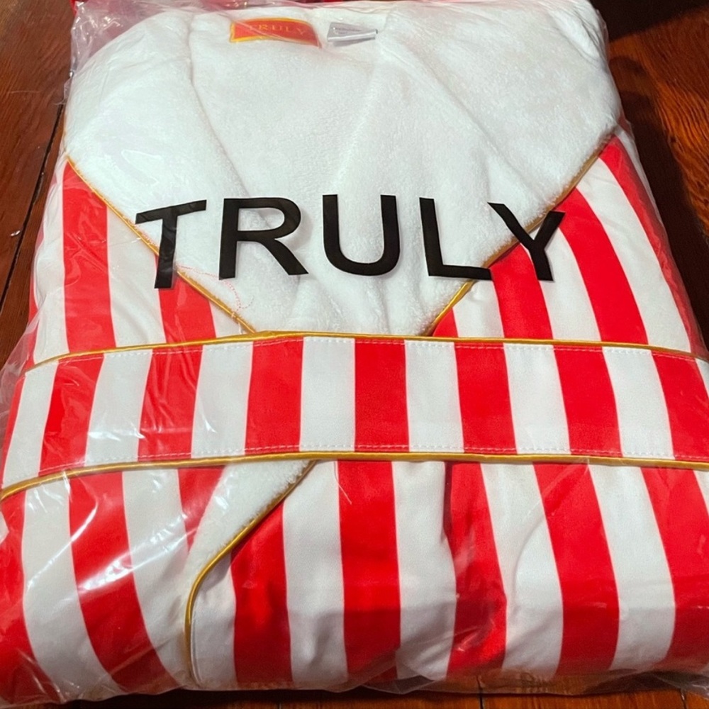 TRULY White and Red Striped Women's Robe